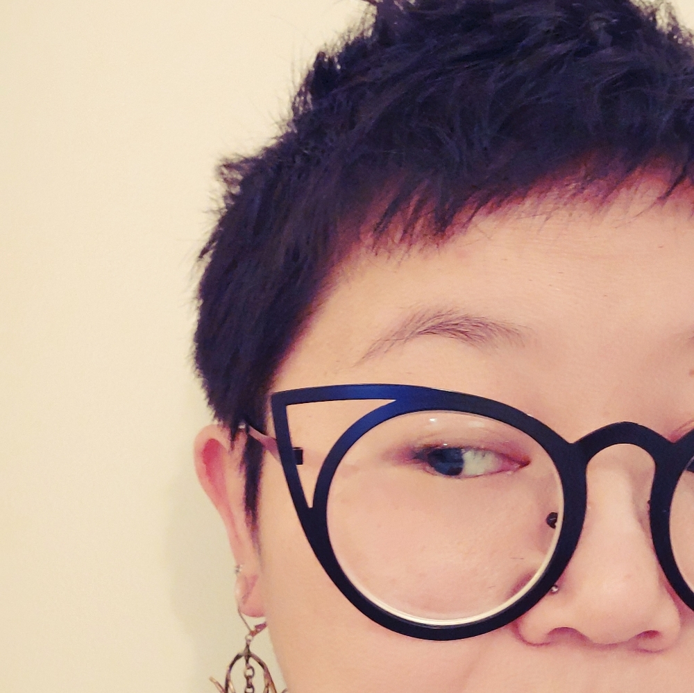 Meet your Posher, Kendra